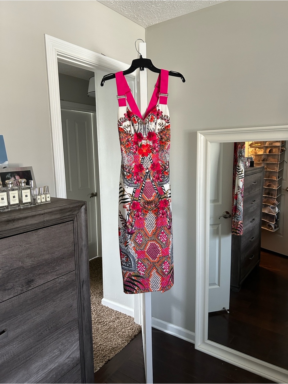 Ted Baker Vibrant Pink Floral Print Sheath Dress size 1
